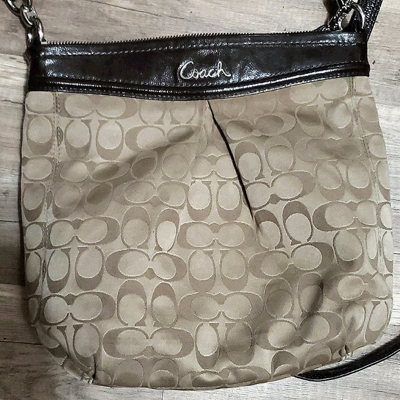 COACH HANDBAG - Picture 12 of 14